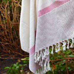 Fouta nomade bordure rose