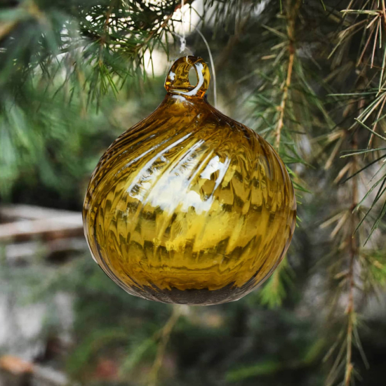 Grande Boule de Noël Rayée Couleur Ambre