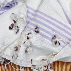 Fouta blanche à rayures mauves 