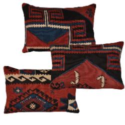 Coussin  Ethnique Vintage Rectangulaire Rouge Et Noir