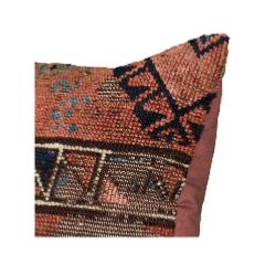 Coussin Nomade Antique Rouge Motifs Multicolores