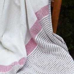 Fouta nomade bordure rose