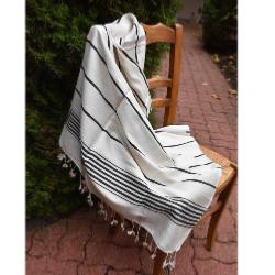 Fouta beige à rayures noirs