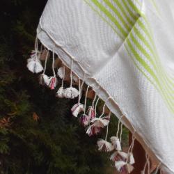 Fouta blanche à rayures kiwis 