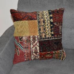 Coussin  Kilim Vintage  & Tapis Antiques Multicolores