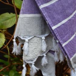Fouta violette doublée éponge 
