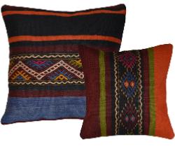 Coussin Nomade Vintage Rayé Couleurs Vives